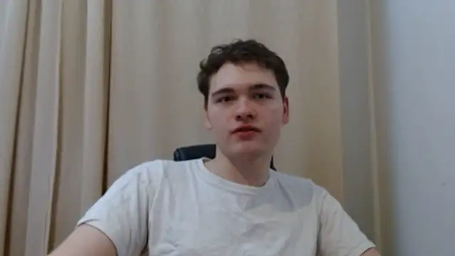 Snapshot of danielxfun chatting on January 2026 04:56:01 PM danielxfun online show from January 2026 04:56:01 PM