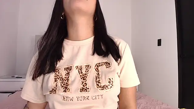 Snapshot of ellisrossi chatting on January 2026 07:07:02 PM ellisrossi online show from January 2026 07:07:02 PM