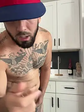 Jamall27 online show from April 2026 07:07:02 PM