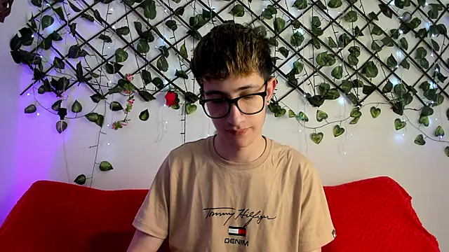 Erick Taylor3 online show from October 2025 05:23:02 PM