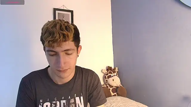 Erick Taylor3 online show from July 2026 08:22:01 PM