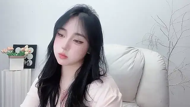 Love-hanzaizai718 online show from December 2025 03:53:01 PM