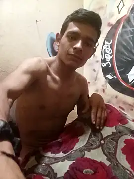 Snapshot of HSexy_Men00 chatting on October 2025 04:06:02 PM HSexy Men00 online show from October 2025 04:06:02 PM