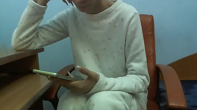 Snapshot of andreea713 chatting on February 2026 02:57:02 PM andreea713 online show from February 2026 02:57:02 PM