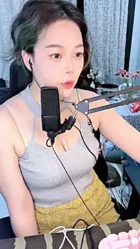 xiaobao-1188 online show from November 2025 05:31:01 PM