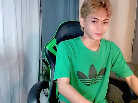 AsianCuteGuy21 online show from February 2026 09:14:01 AM