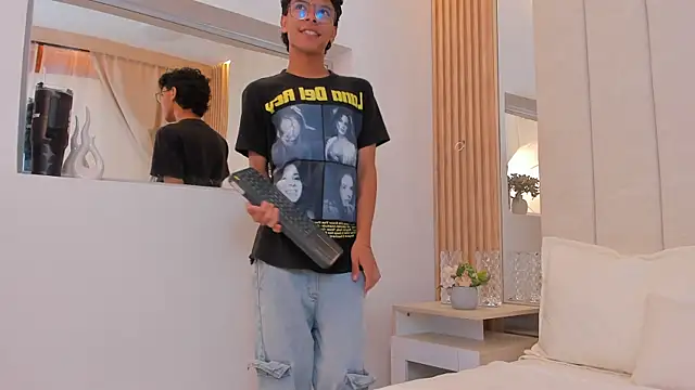 adams bobby online show from July 2026 11:16:02 AM