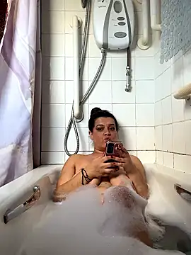 BubblesLovexox online show from January 2026 01:59:01 PM