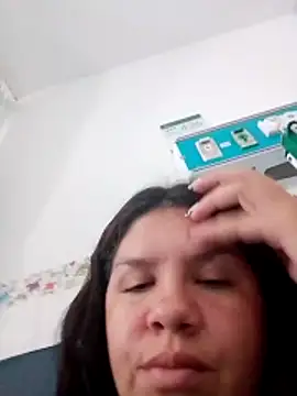 kari 24 online show from November 2025 02:54:01 PM