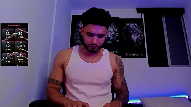 Snapshot of AUSTINN_TORRES chatting on March 2026 12:28:01 AM AUSTINN TORRES online show from March 2026 12:28:01 AM