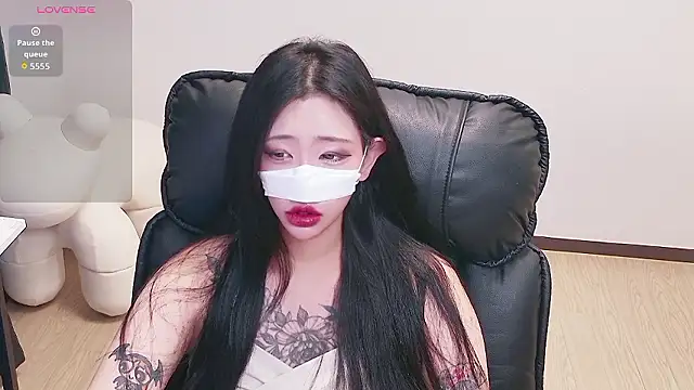 Milk Sola online show from July 2026 09:50:01 PM
