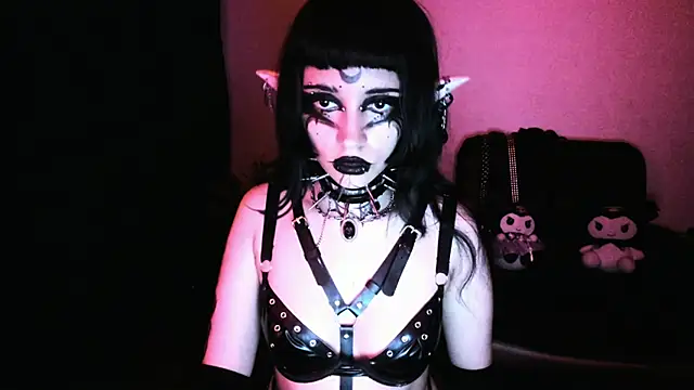 Yueeclipsa online show from February 2026 04:41:01 AM