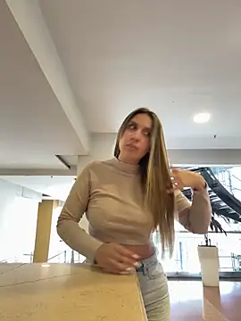 sarah honey   online show from May 2026 06:16:02 PM