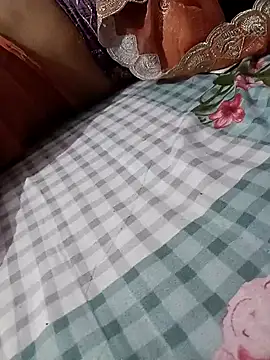 Best couple2001 online show from November 2025 04:39:02 PM