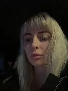 blondegirlx online show from February 2026 05:38:01 PM