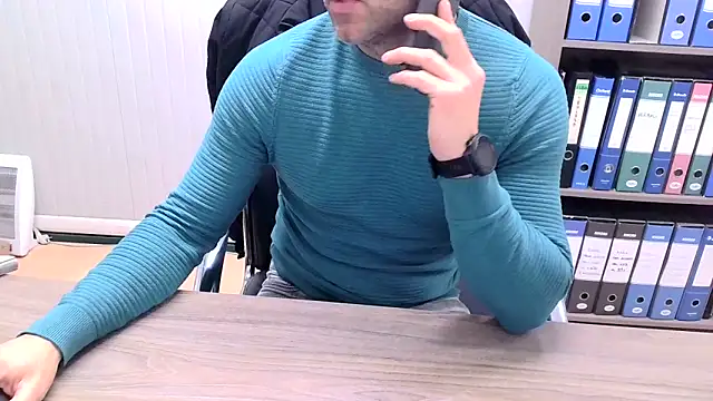 Evasionee online show from January 2026 05:27:02 PM