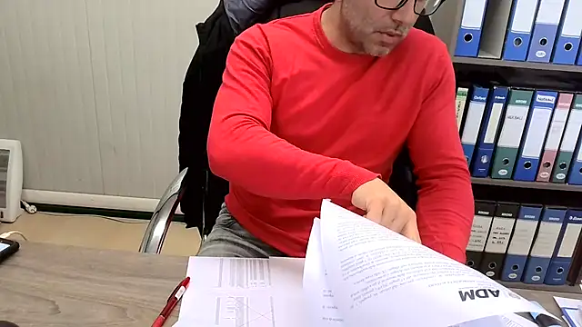 Evasionee online show from April 2026 01:41:01 PM