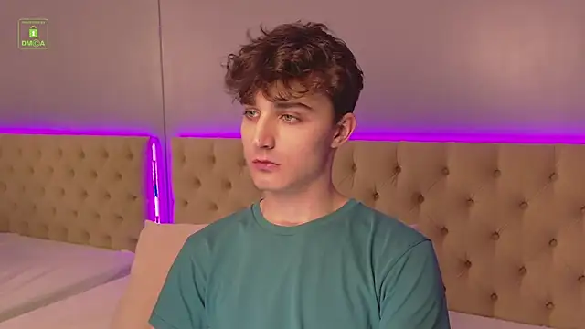 Richard steele hot online show from November 2025 03:22:01 PM