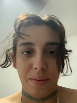 gigi333regi online show from November 2025 09:58:01 PM