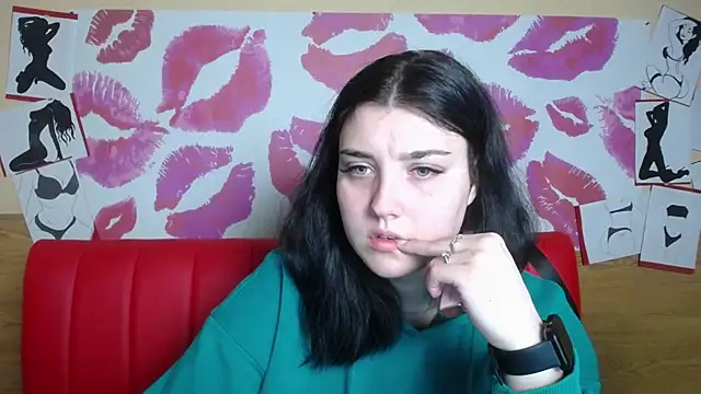 ScarletCargo online show from December 2025 06:06:01 AM