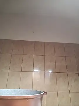 sweetbabygirlforyou online show from April 2026 02:43:01 PM