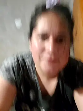 Clara Arg online show from November 2025 09:50:02 PM