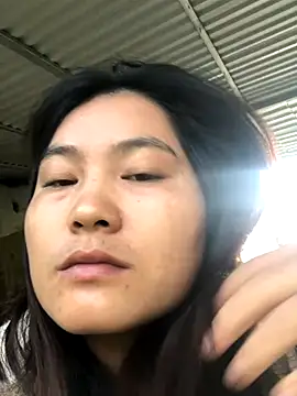 Snapshot of bong-ngo chatting on October 2025 01:19:02 AM bong-ngo online show from October 2025 01:19:02 AM