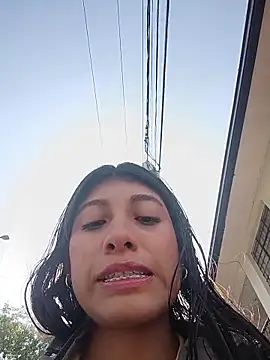 YeseniaRodriguez3 online show from November 2025 01:13:01 PM