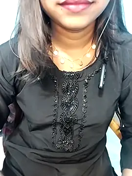 Snapshot of cute_mahi07 chatting on November 2025 06:51:01 PM cute mahi07 online show from November 2025 06:51:01 PM