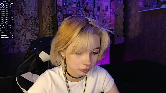 MissMorganMoon online show from February 2026 11:12:02 PM