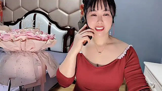 yaoyao22678 online show from April 2026 02:47:01 AM