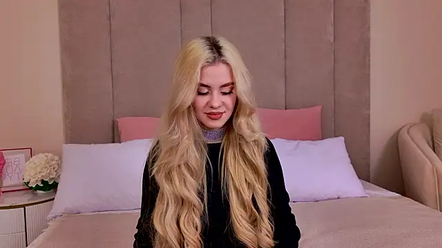 Rose Masson online show from March 2026 06:09:01 AM