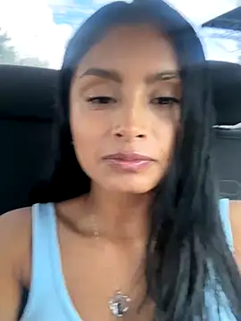 Snapshot of saragrey77 chatting on November 2025 04:01:02 PM saragrey77 online show from November 2025 04:01:02 PM