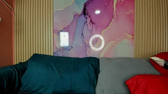 NhoanBrunette online show from November 2025 12:16:02 PM