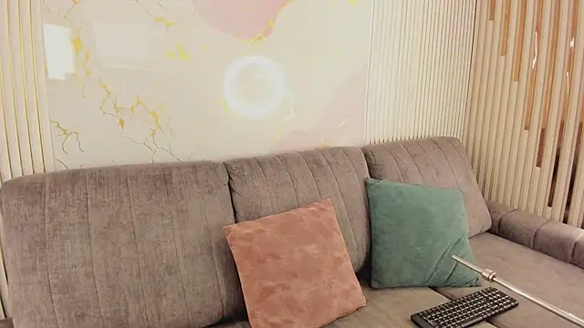 NhoanBrunette online show from February 2026 02:58:02 PM