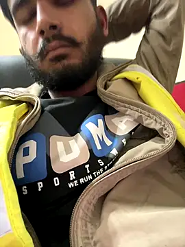 Snapshot of Indianbbc4u@xh chatting on January 2026 11:19:01 PM Indianbbc4uxh online show from January 2026 11:19:01 PM