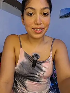 aleexacandy online show from February 2026 05:22:02 PM