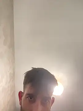 Dondeloquieras4 online show from February 2026 12:36:01 AM