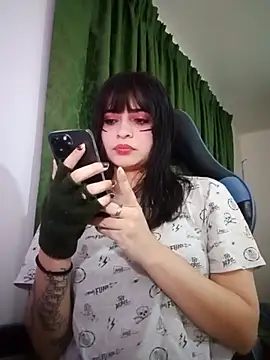 Annagoth  online show from November 2025 05:28:02 AM