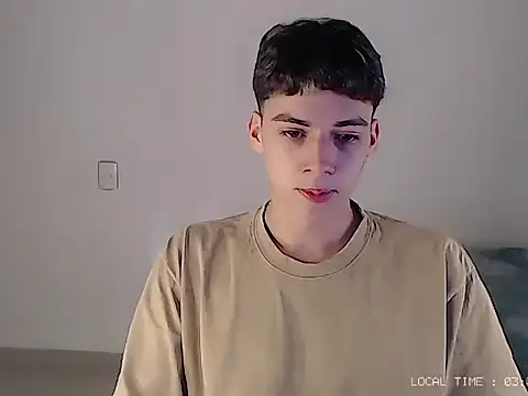 Snapshot of Sett_01 chatting on October 2025 08:04:02 PM Sett 01 online show from October 2025 08:04:02 PM