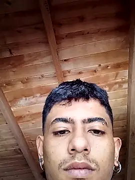 Snapshot of SkinniYamo chatting on February 2026 04:16:02 PM SkinniYamo online show from February 2026 04:16:02 PM