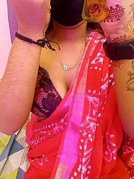 Snapshot of menaxi-baby7 chatting on February 2026 10:14:02 PM menaxi-baby7 online show from February 2026 10:14:02 PM