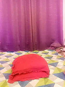 Snapshot of menaxi-baby7 chatting on February 2026 04:24:02 AM menaxi-baby7 online show from February 2026 04:24:02 AM