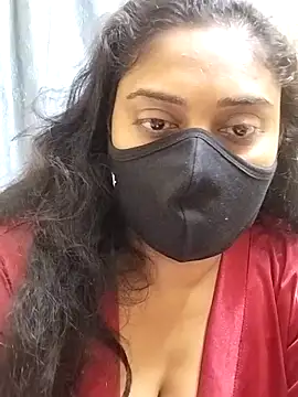 girl999 online show from November 2025 06:18:02 PM