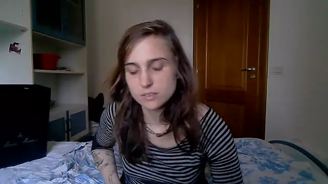 SinnEmily online show from March 2026 04:00:01 PM