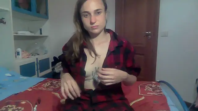 SinnEmily online show from April 2026 06:23:01 PM