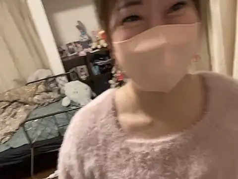 Snapshot of hitomi_desu chatting on February 2026 08:07:01 PM hitomi desu online show from February 2026 08:07:01 PM