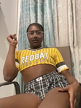 Snapshot of TransGirlBankrollBarbie chatting on January 2026 08:12:02 PM TransGirlBankrollBarbie online show from January 2026 08:12:02 PM