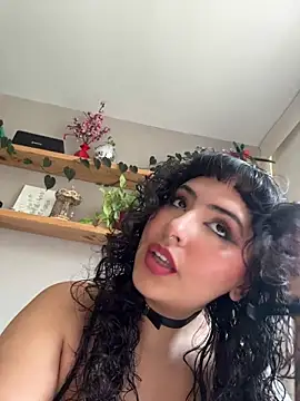 SugarTroubl33 online show from June 2026 02:21:01 PM