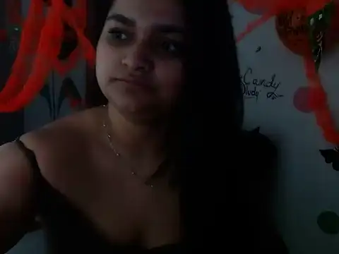 Snapshot of EmmaPayton_ chatting on October 2025 03:10:02 AM EmmaPayton online show from October 2025 03:10:02 AM